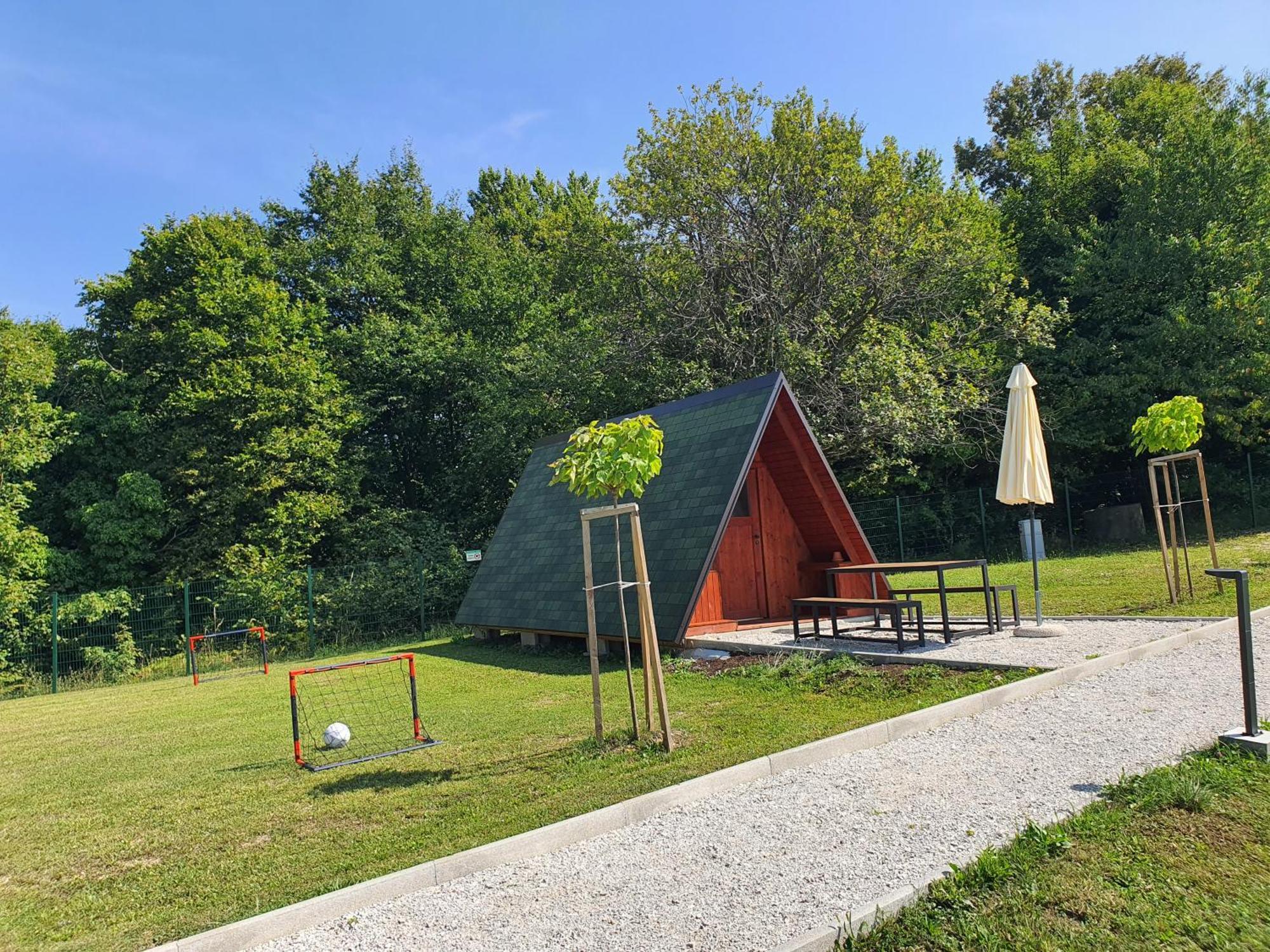 Kamp Restavracija Gladiator Hotel Zetale Buitenkant foto